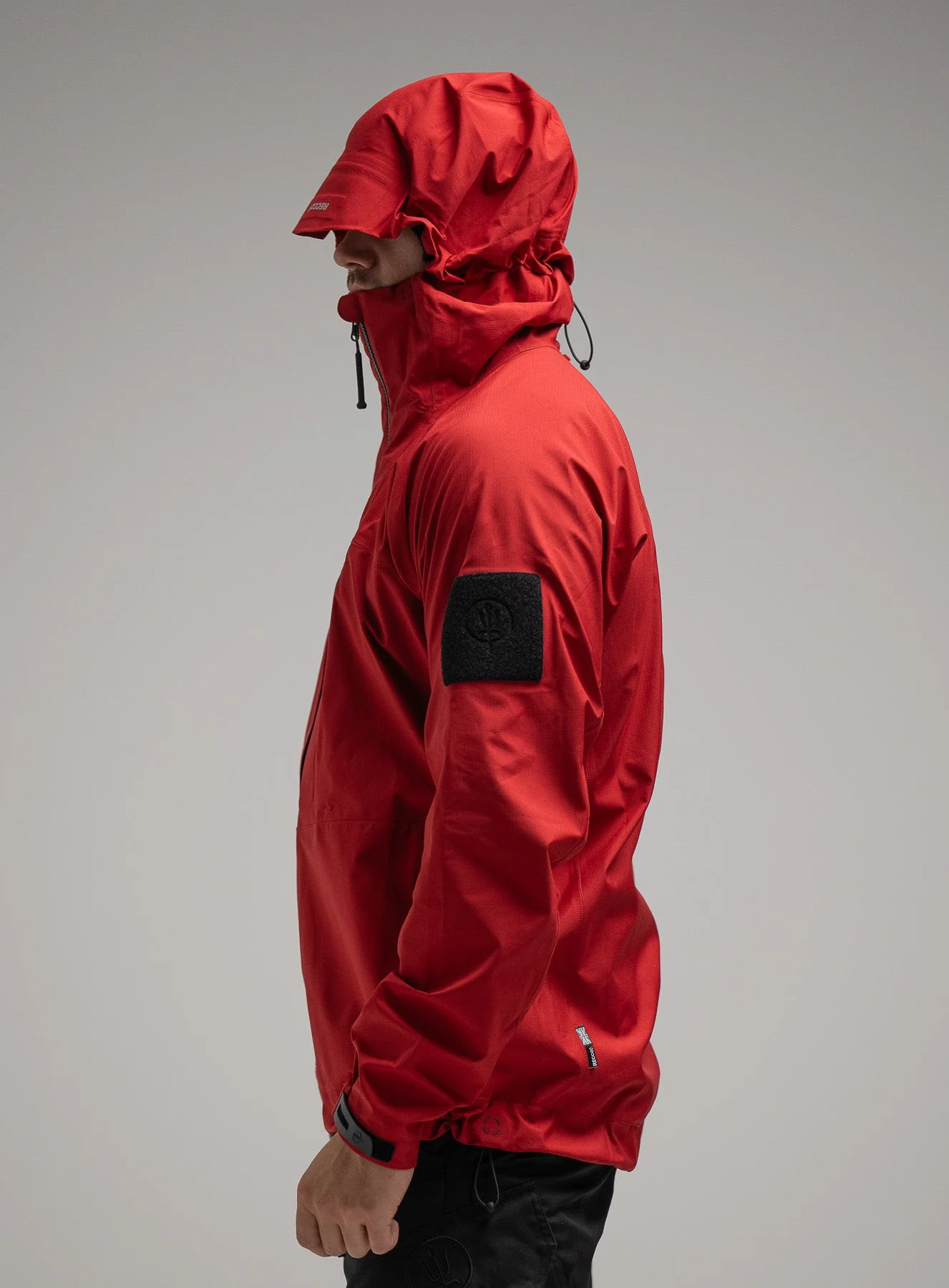 AIGIS JACKET - Image 4