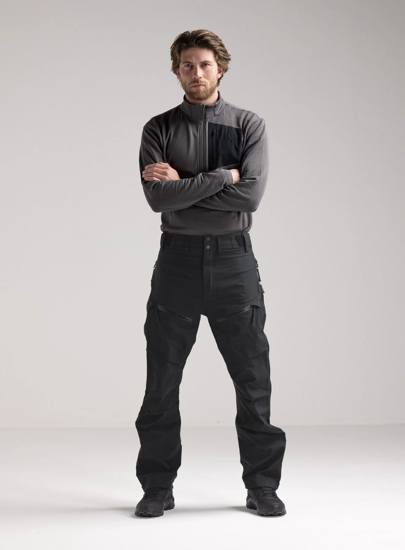 AIGIS TROUSERS - Image 5