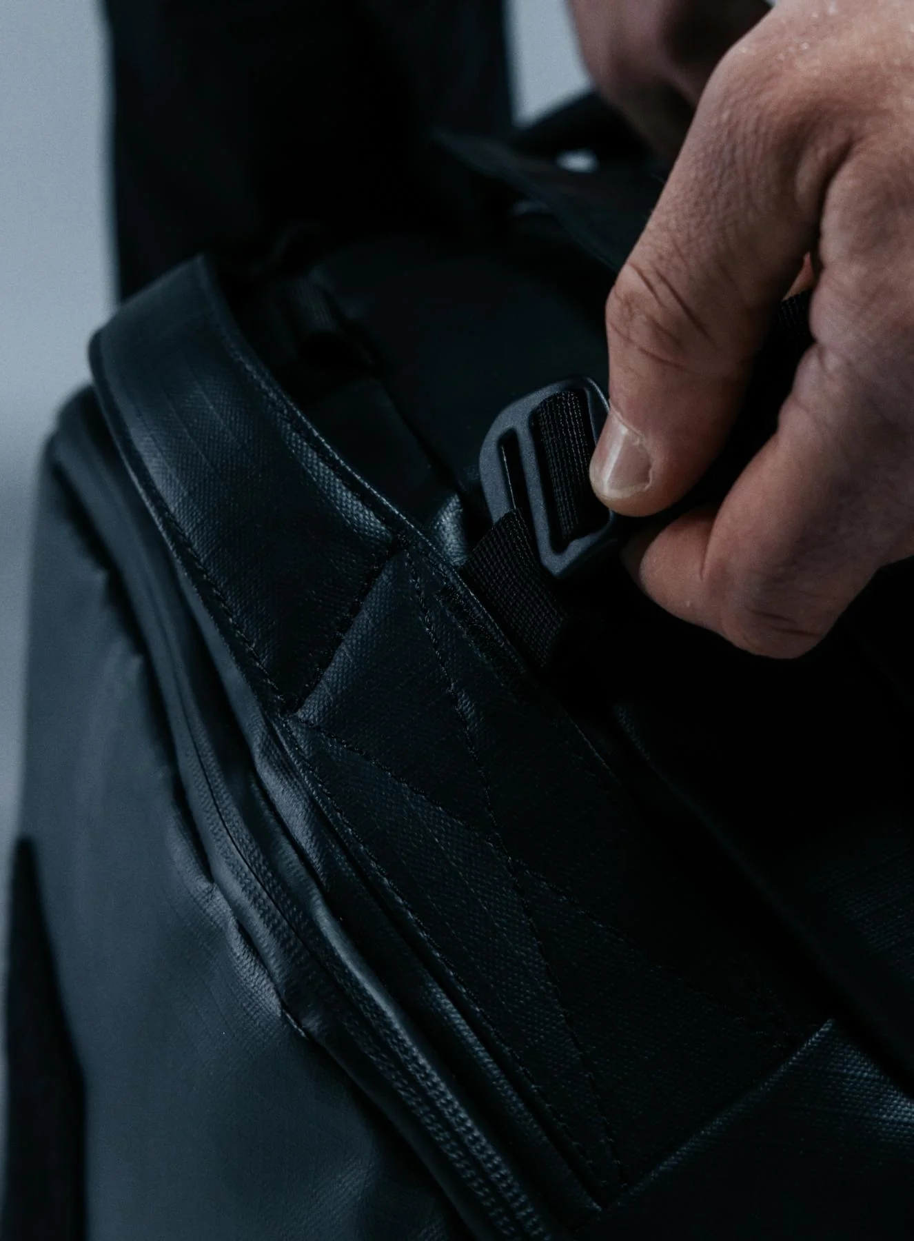 CITADEL 80L DUFFEL BAG - Image 8