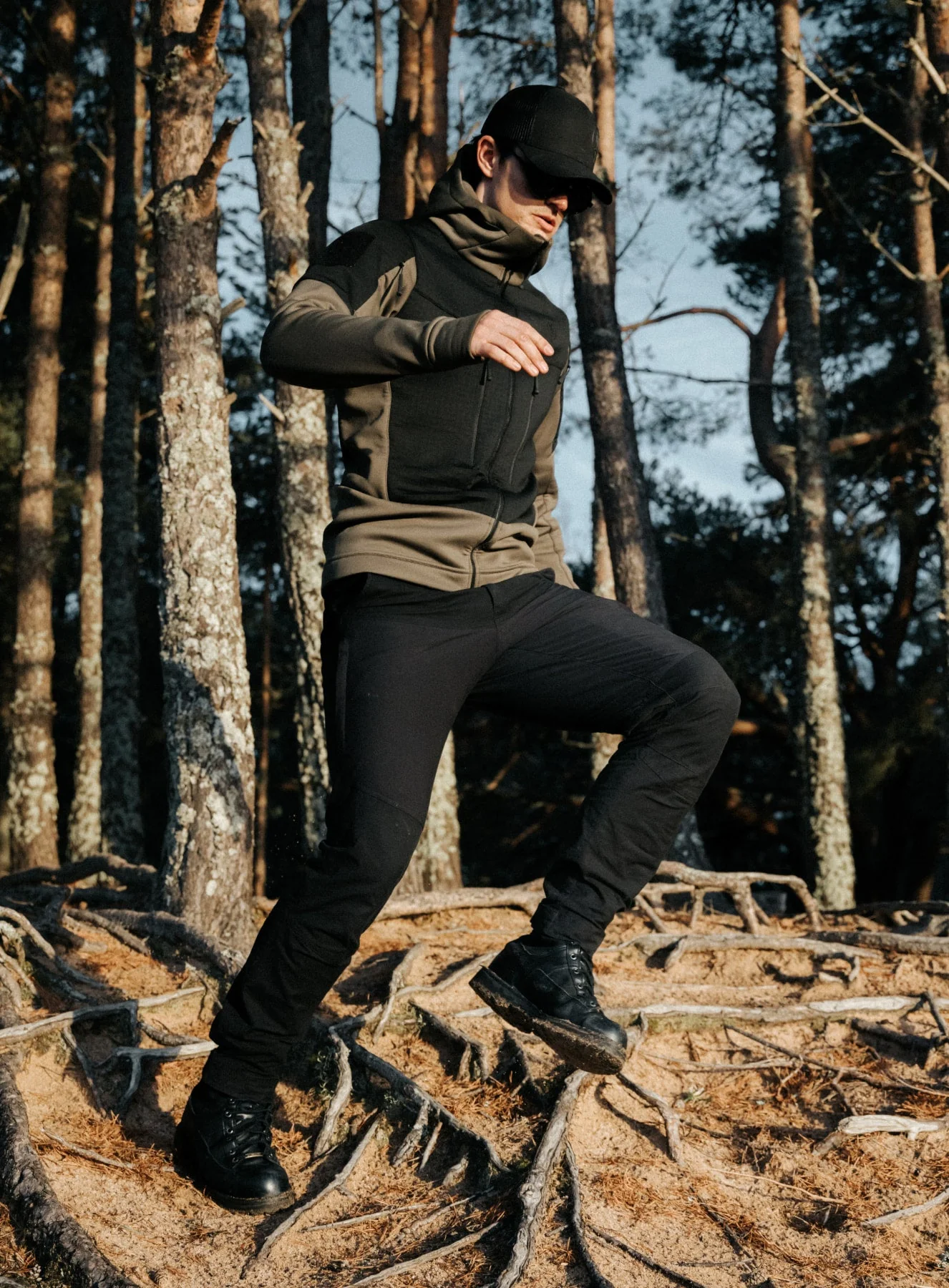 COMMAND TROUSERS - Image 3