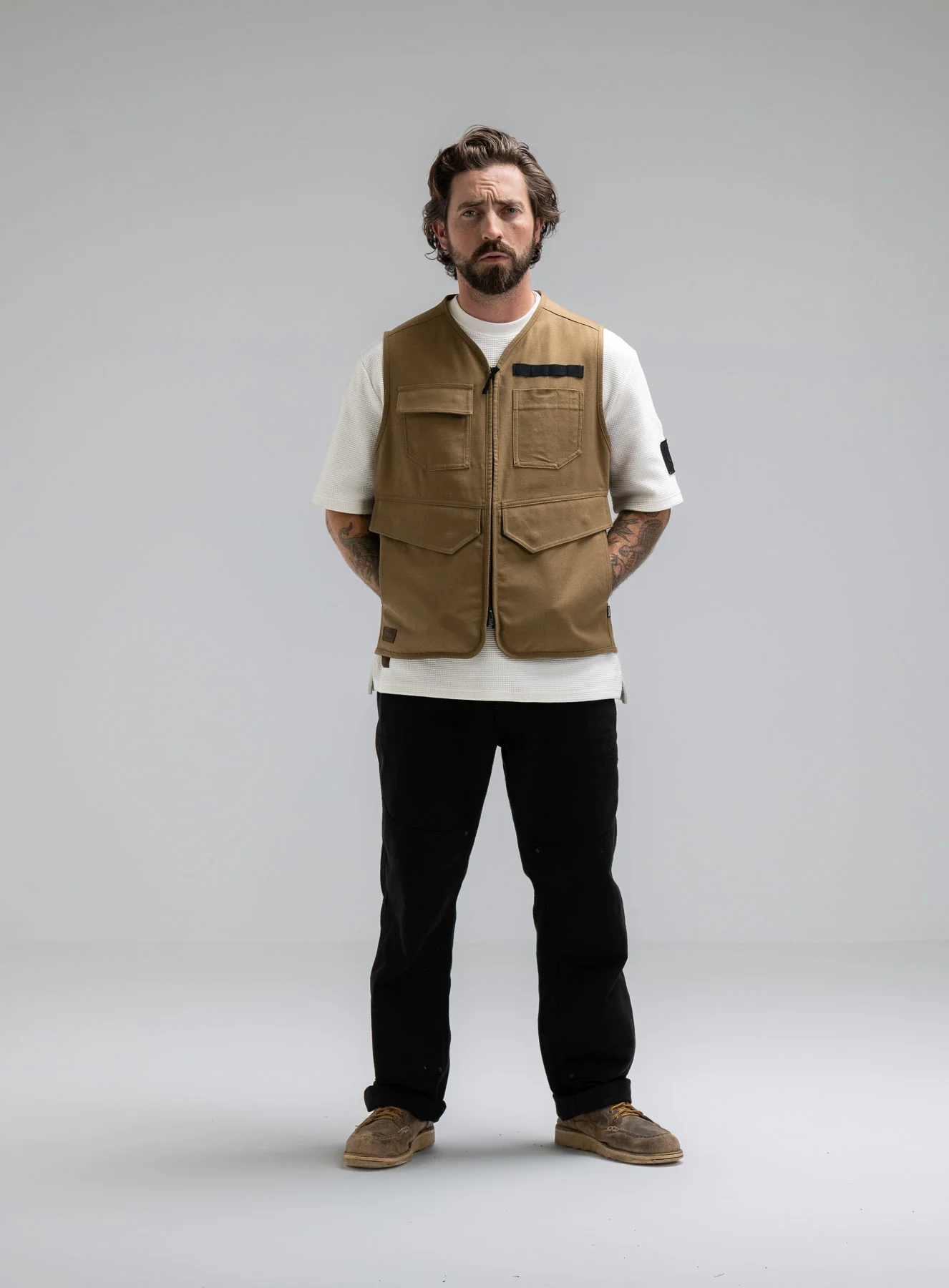 DISSIDENT UTILITY VEST - Image 9