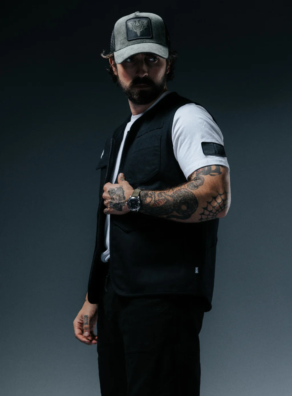 DISSIDENT UTILITY VEST - Image 5