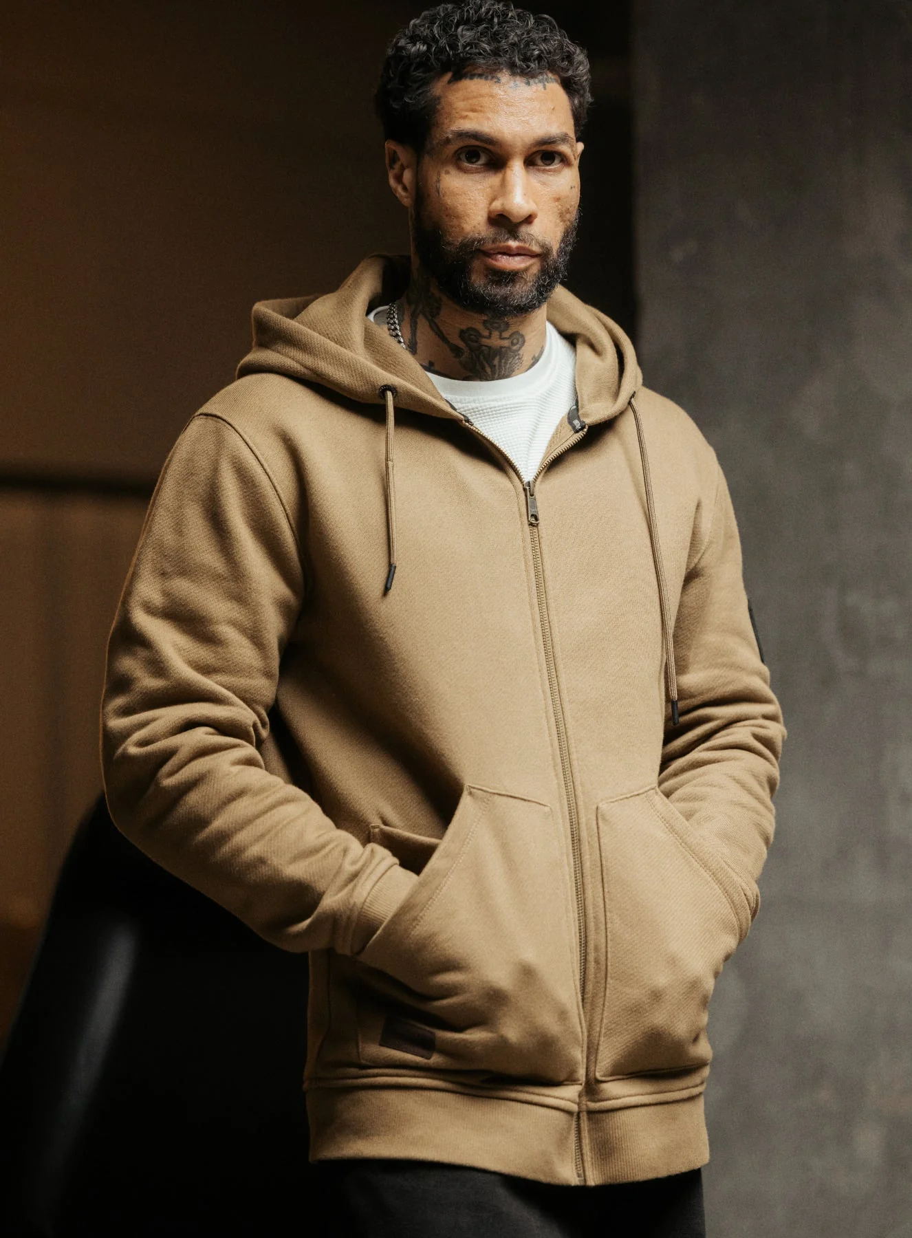 DISSIDENT ZIPPED HOODIE - Image 3