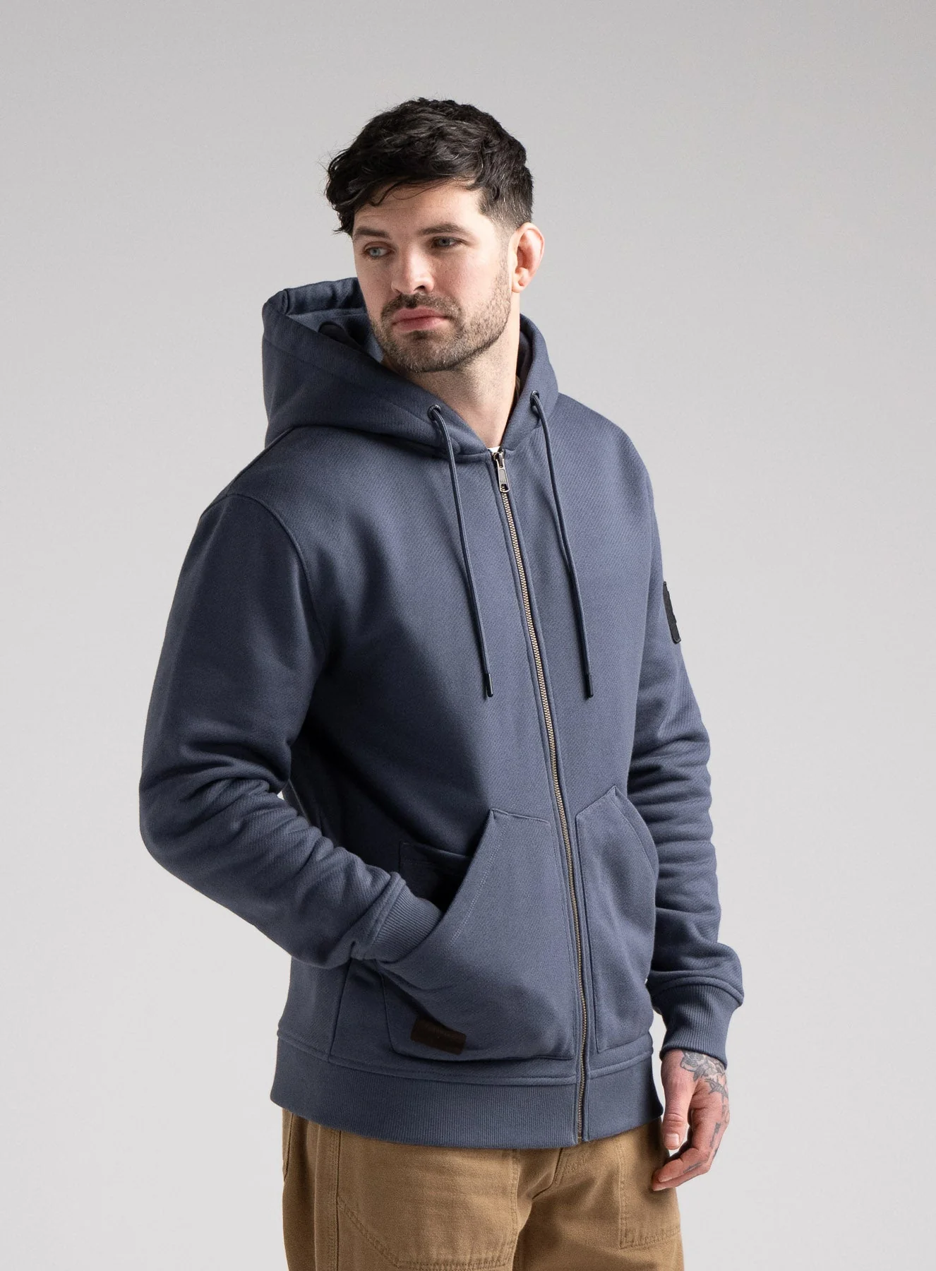 DISSIDENT ZIPPED HOODIE
