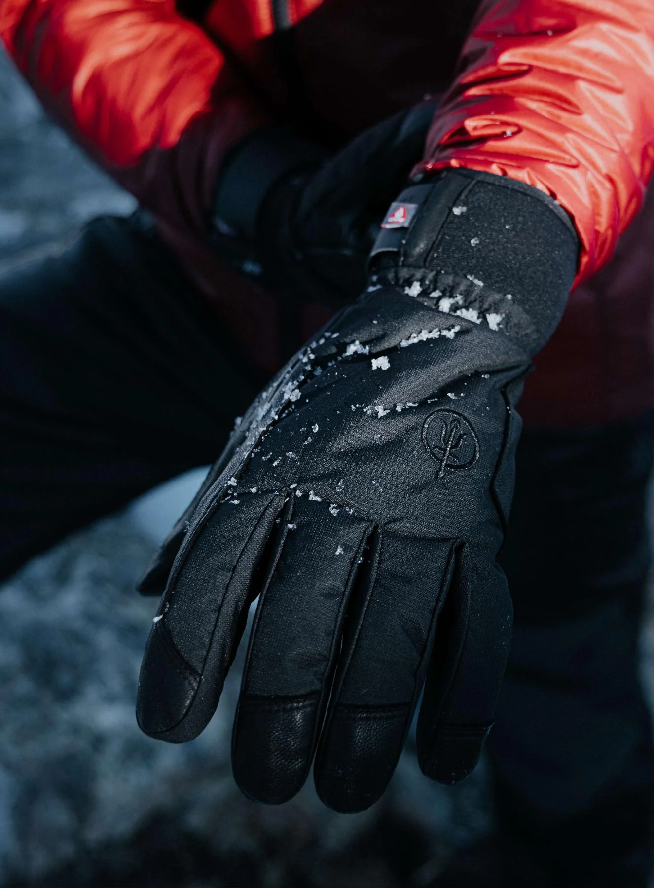 ENGAGE GLOVES - Image 4