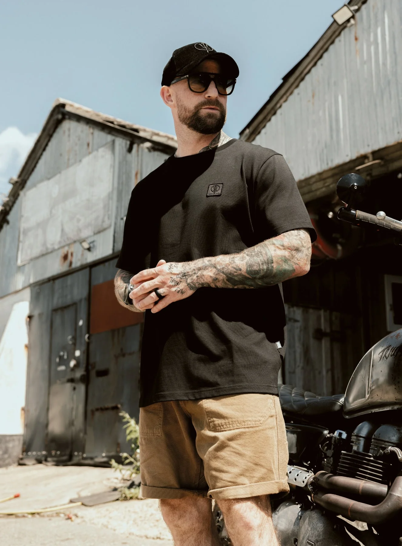 ENIGMA OVERSIZED TEE - Image 3