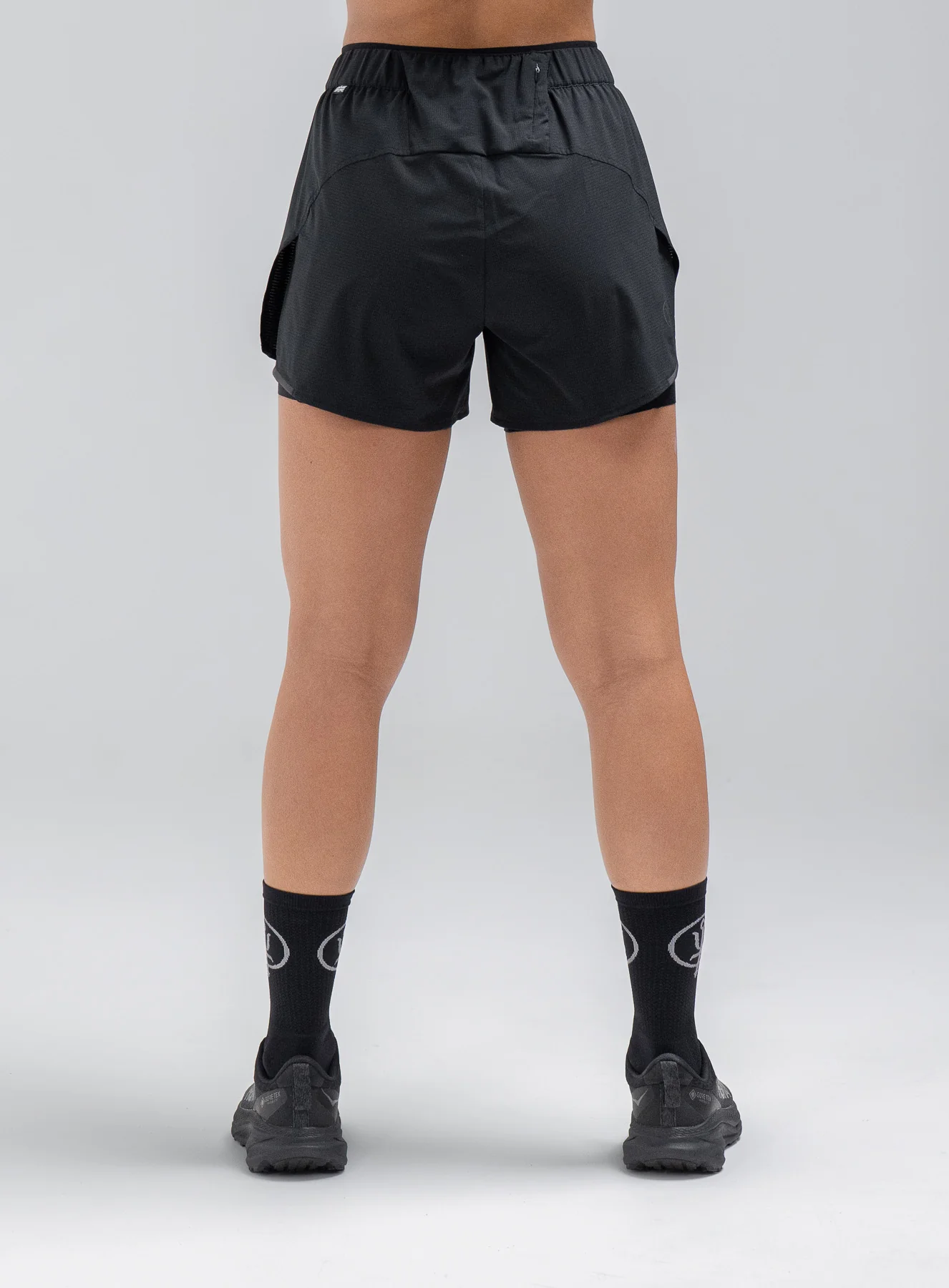 FORCE 2-IN-1 SHORTS WOMENS - Image 4