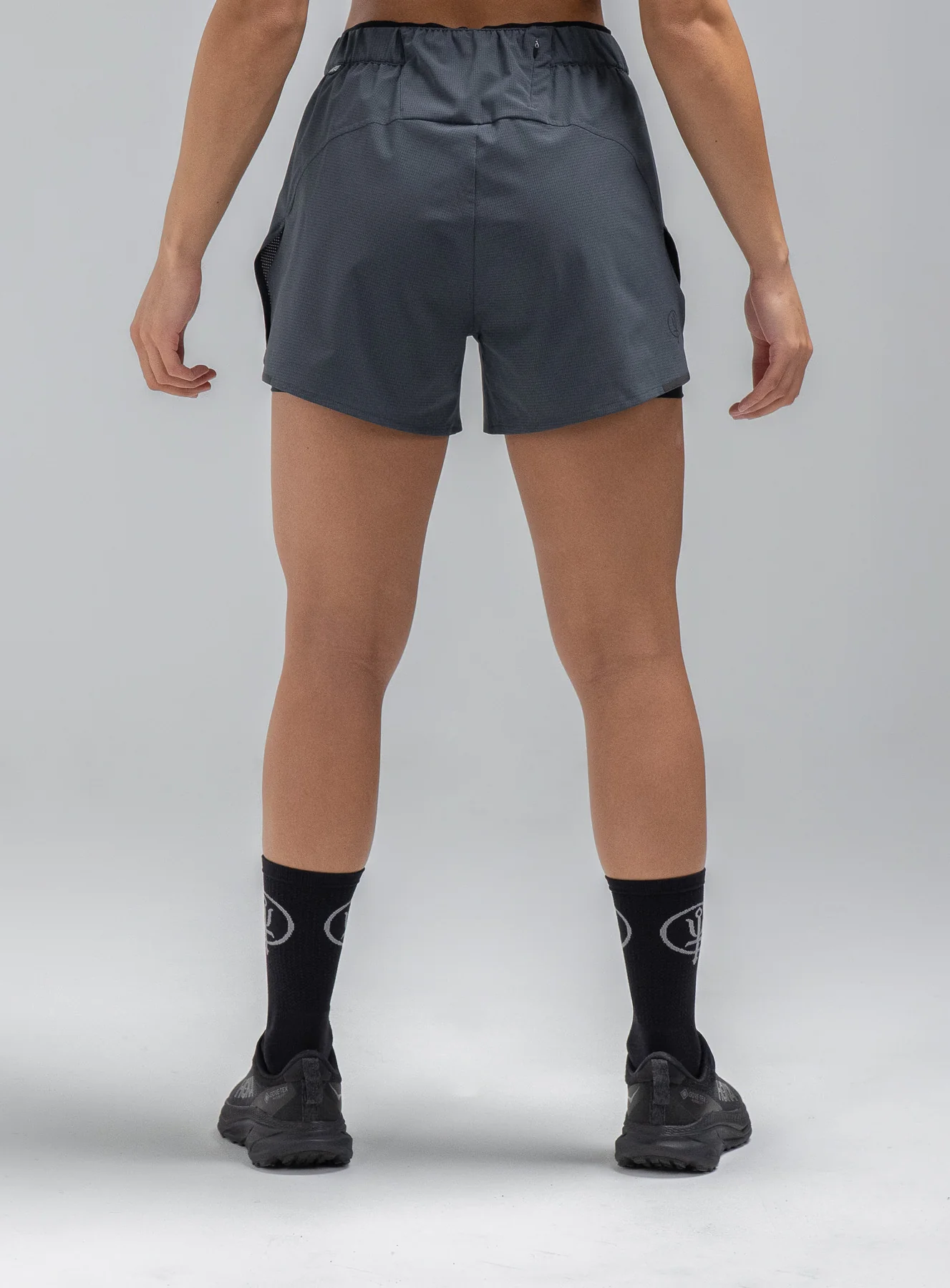 FORCE 2-IN-1 SHORTS WOMENS - Image 4