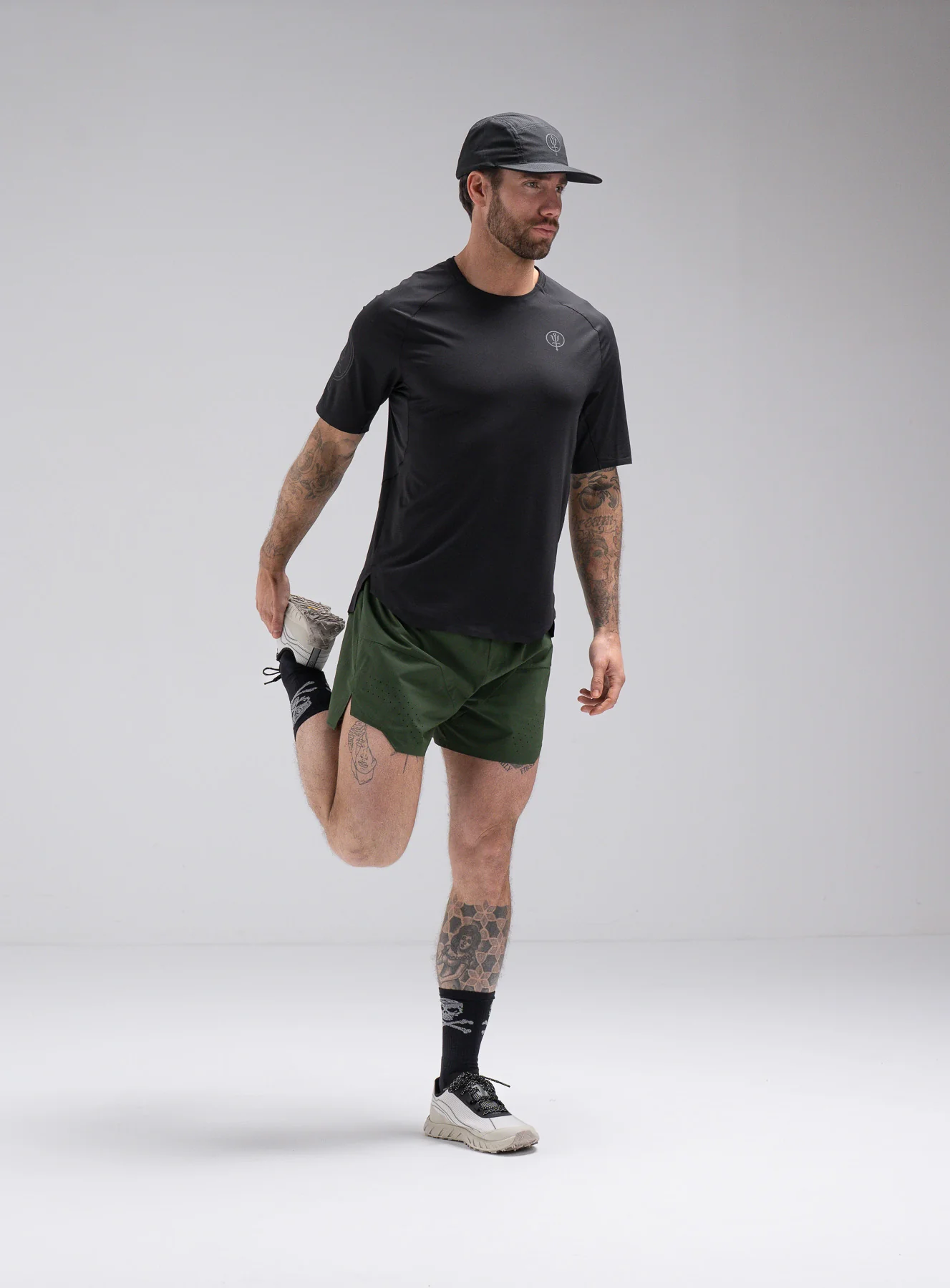 FORCE TRAIL RUNNING 4” SHORTS - Image 4