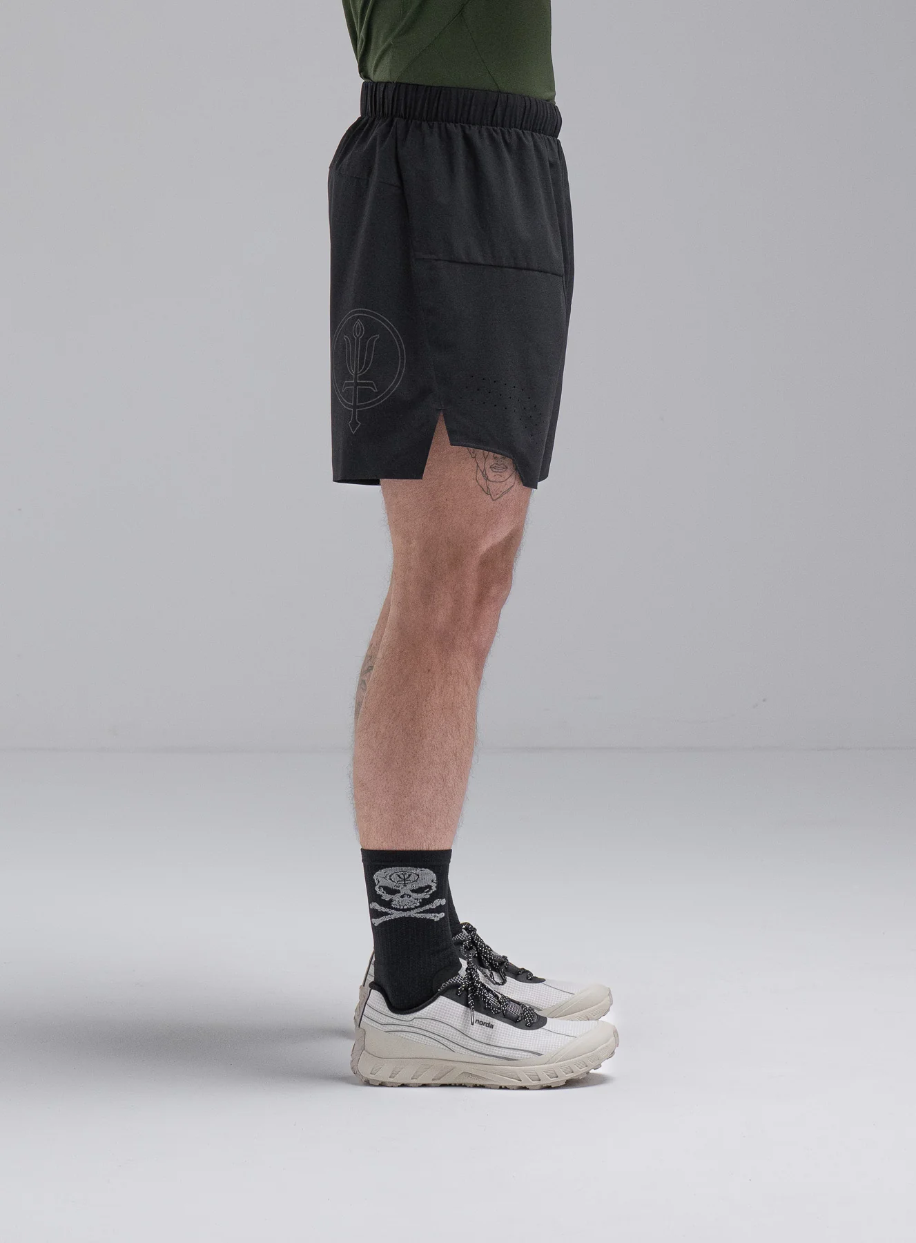FORCE TRAIL RUNNING 7" SHORTS - Image 4
