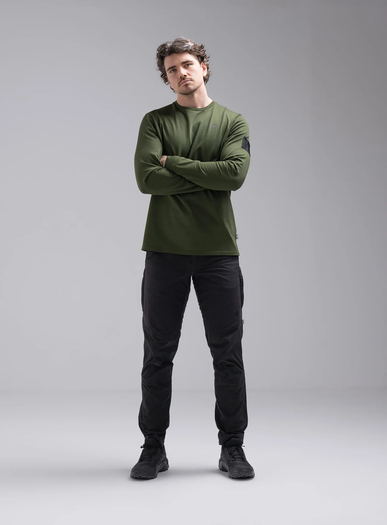 INSIGNIA LONG SLEEVE T-SHIRT - Image 3