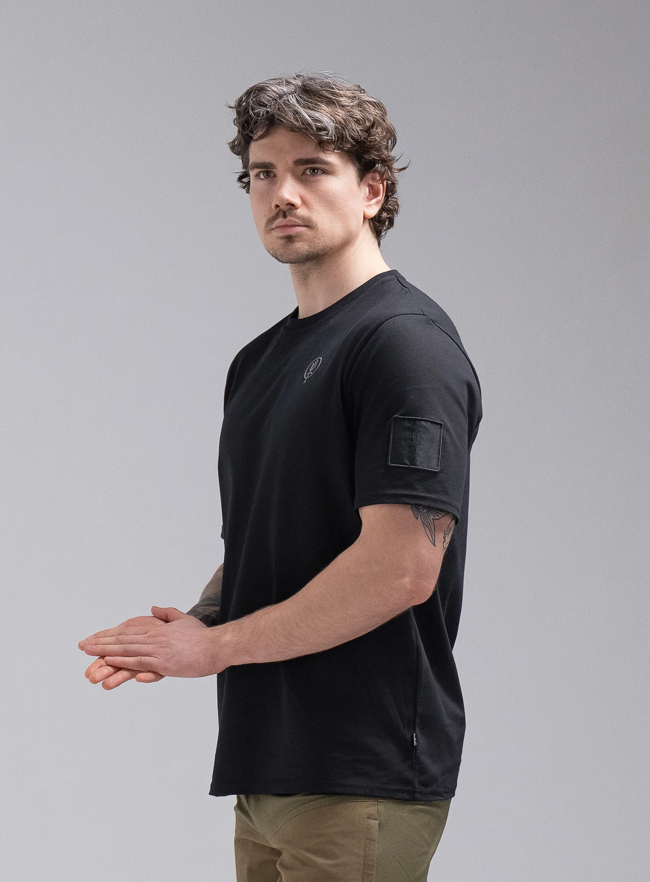 INSIGNIA T-SHIRT - Image 2