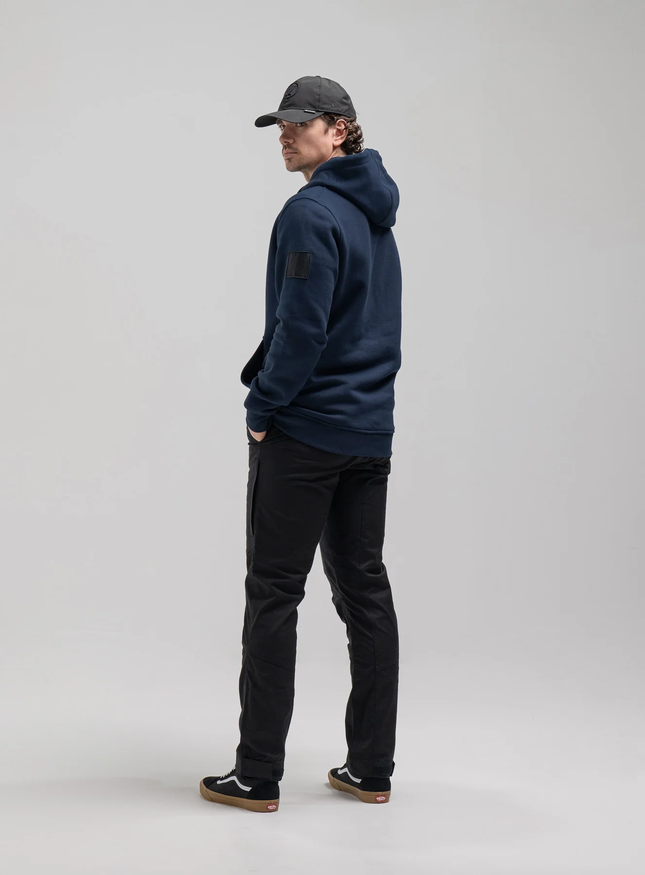 INSIGNIA HOODIE - Image 4