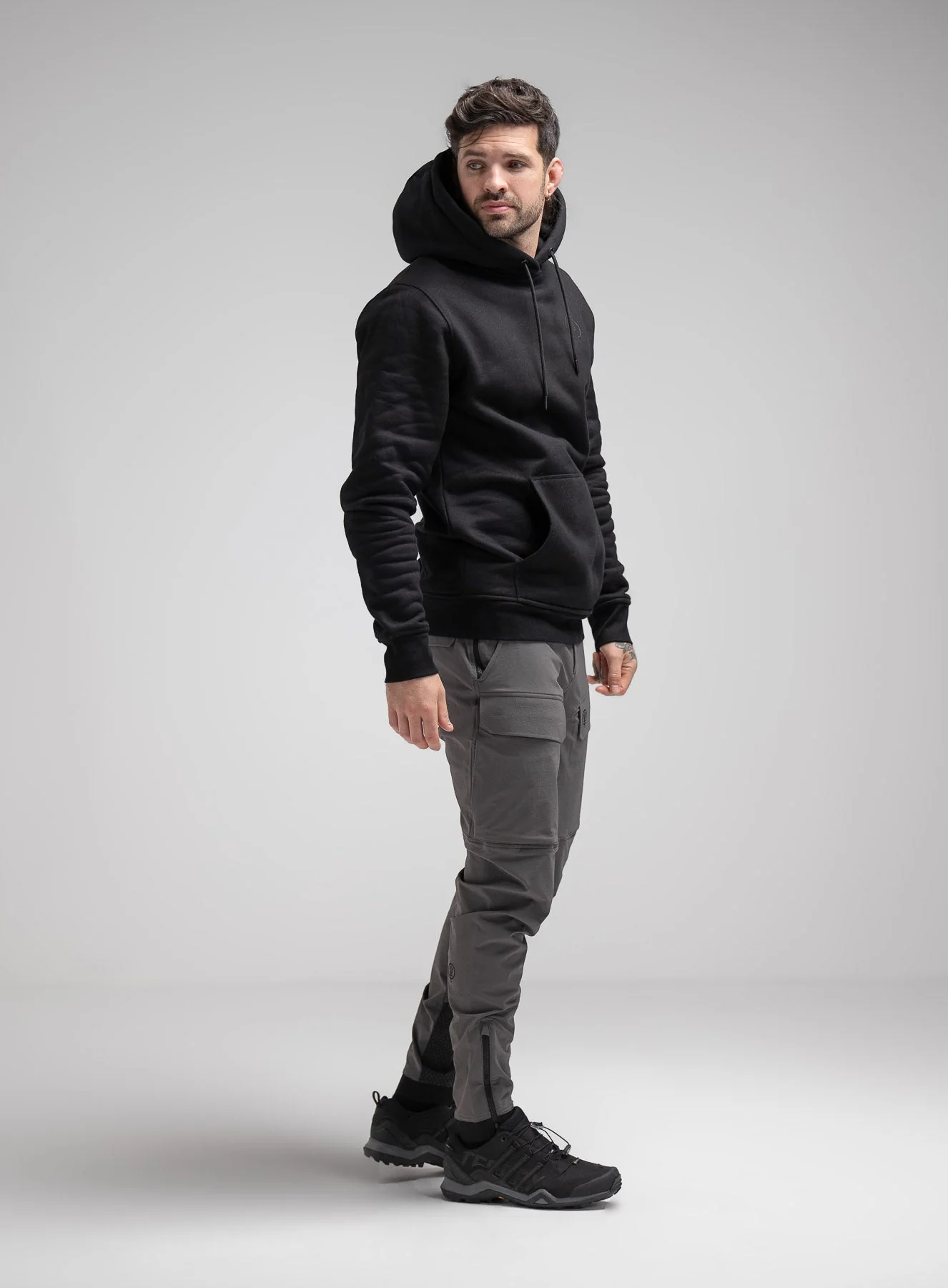 INSIGNIA HOODIE G1 - Image 4
