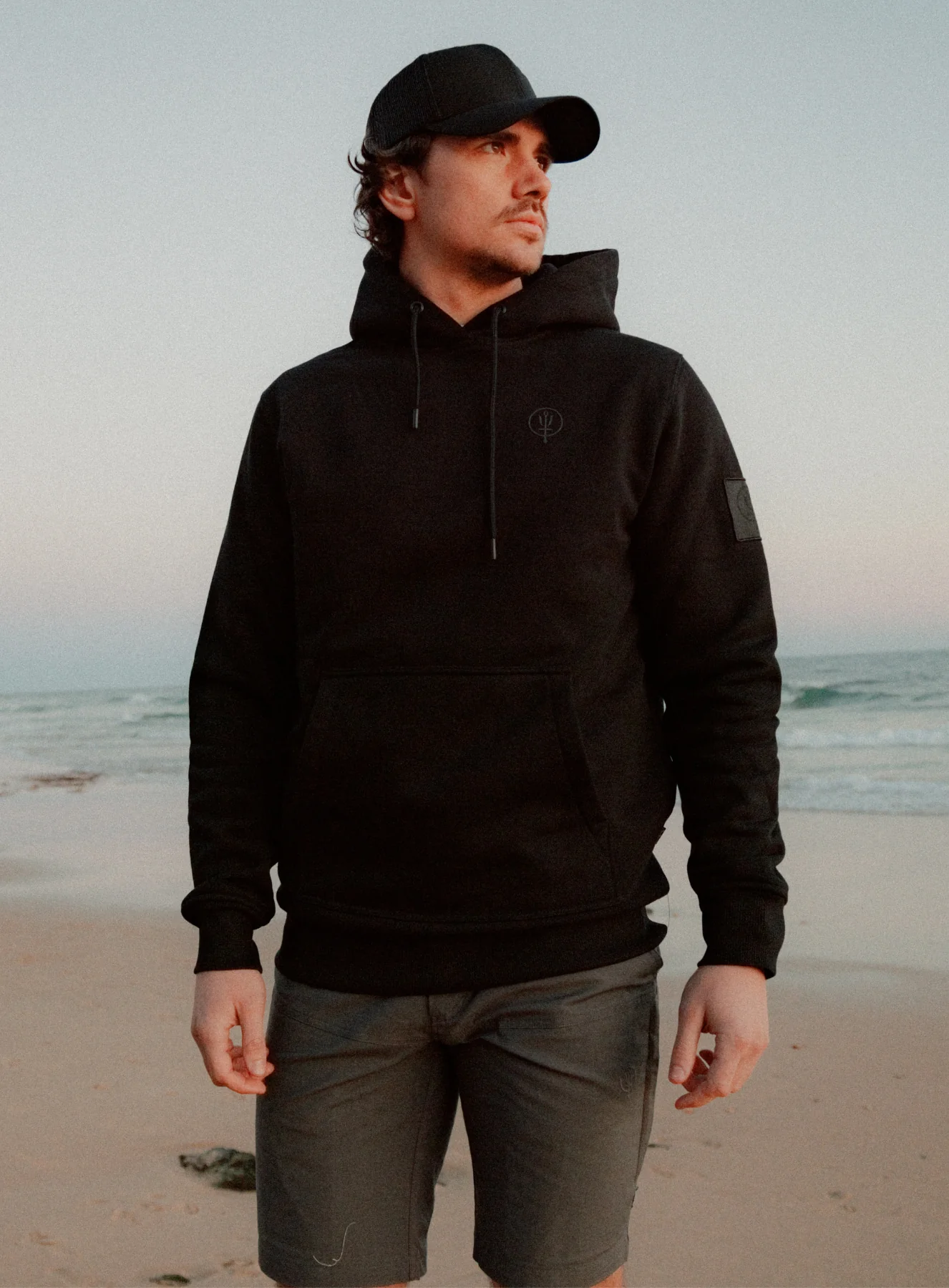 INSIGNIA HOODIE - Image 2