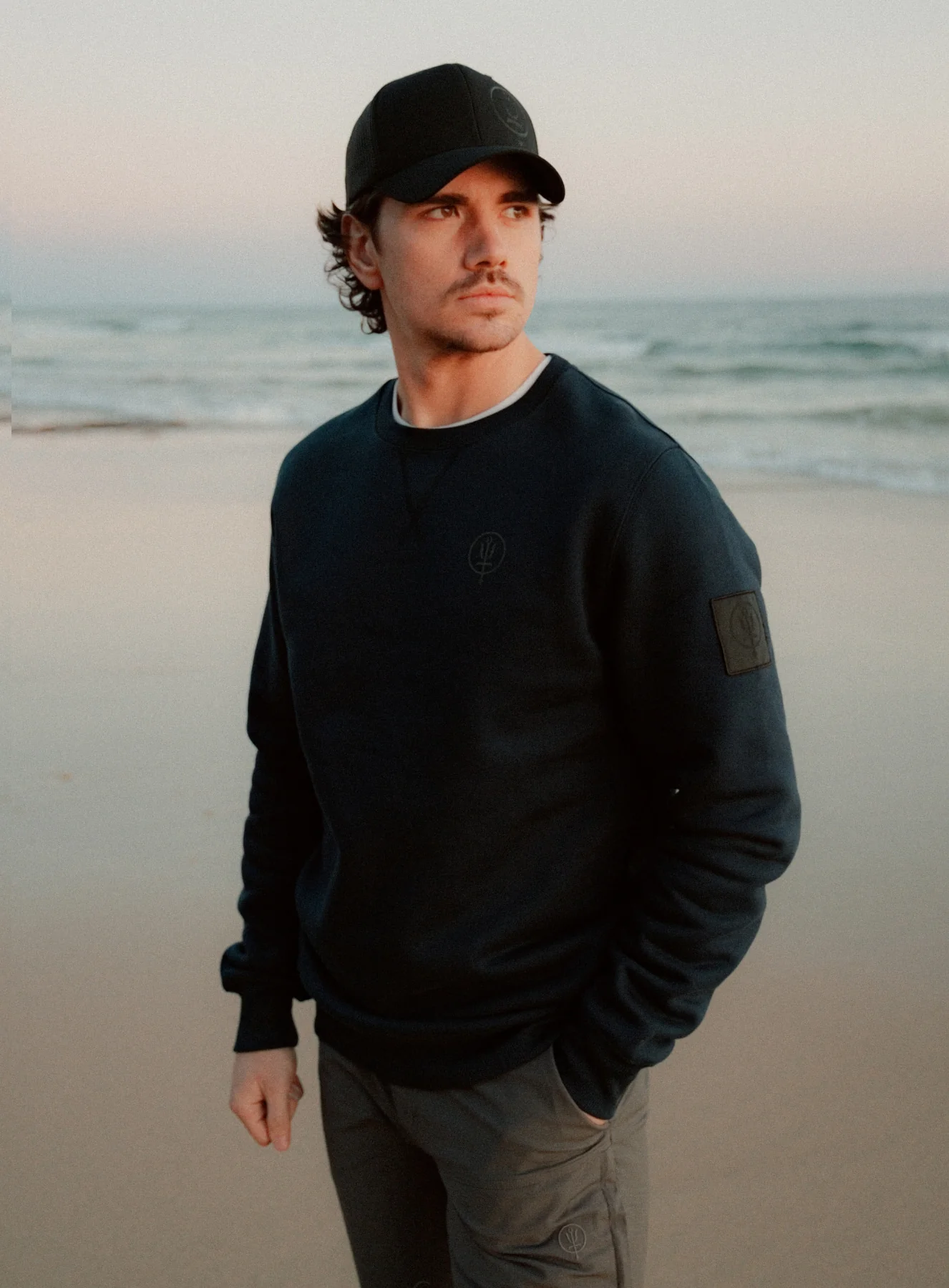 INSIGNIA JUMPER - Image 2