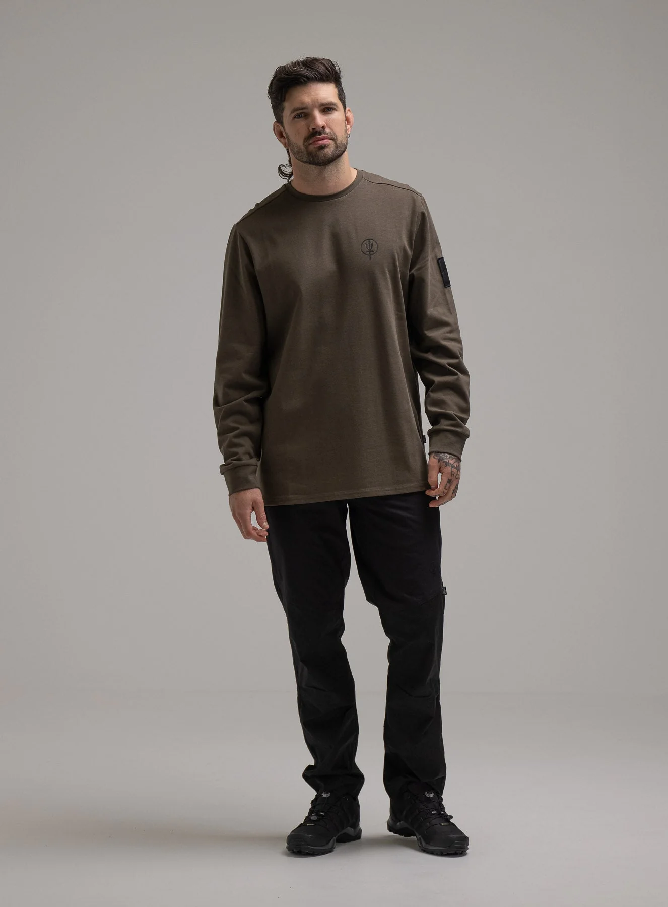INSIGNIA LONG SLEEVE T-SHIRT (G1) - Image 3