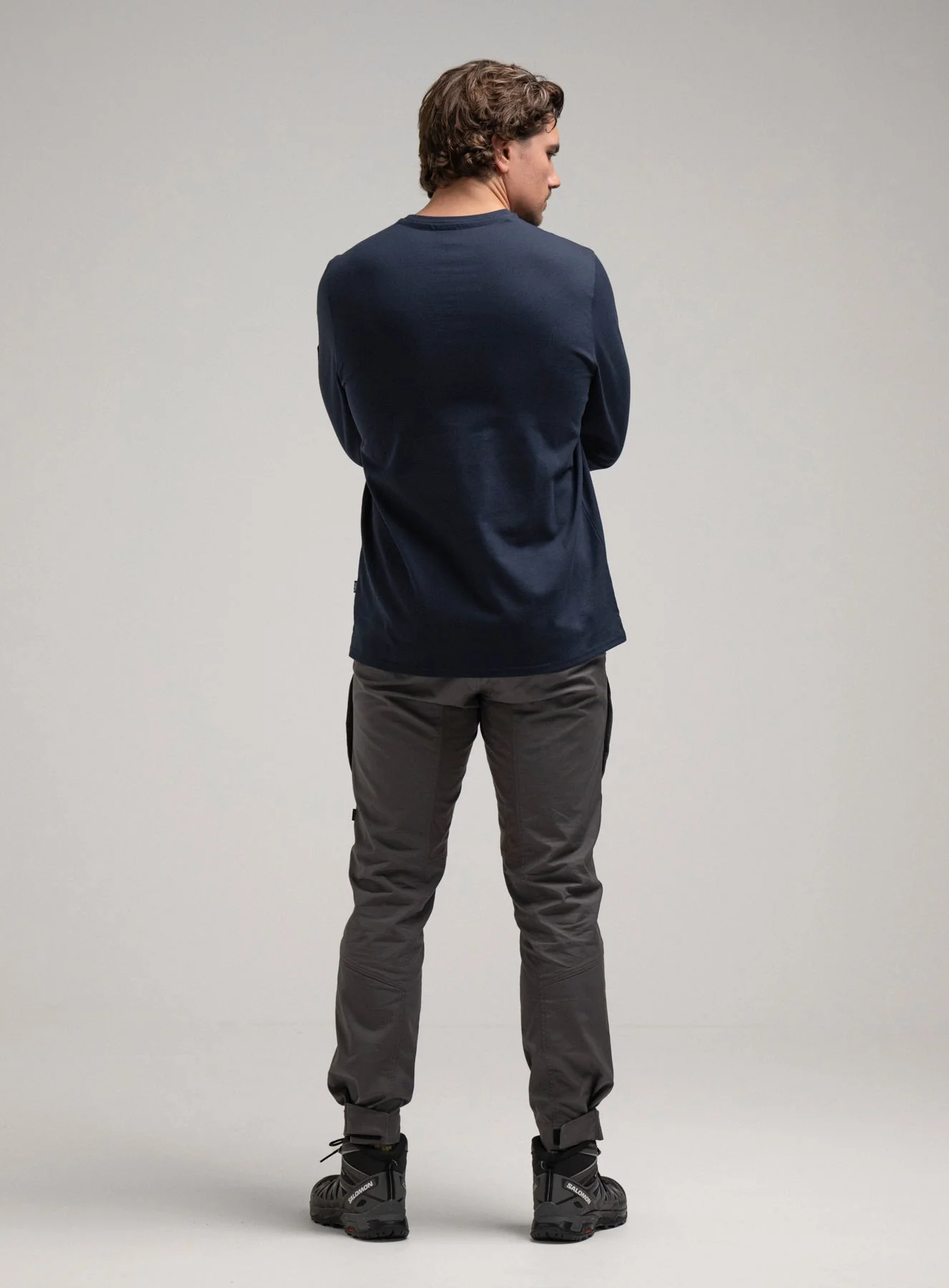 INSIGNIA LONG SLEEVE T-SHIRT (G1) - Image 3