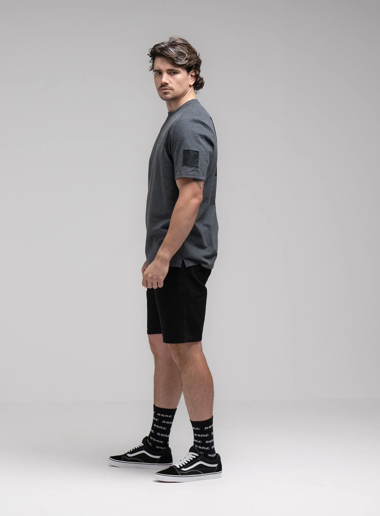 INSIGNIA T-SHIRT - BLACK MARK - Image 2
