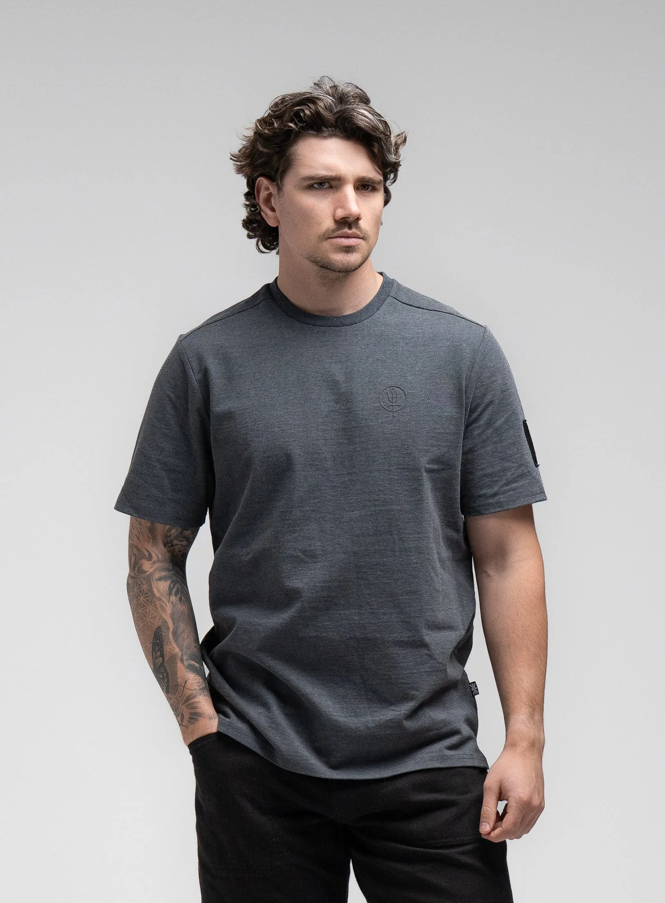 INSIGNIA T-SHIRT - BLACK MARK - Image 3