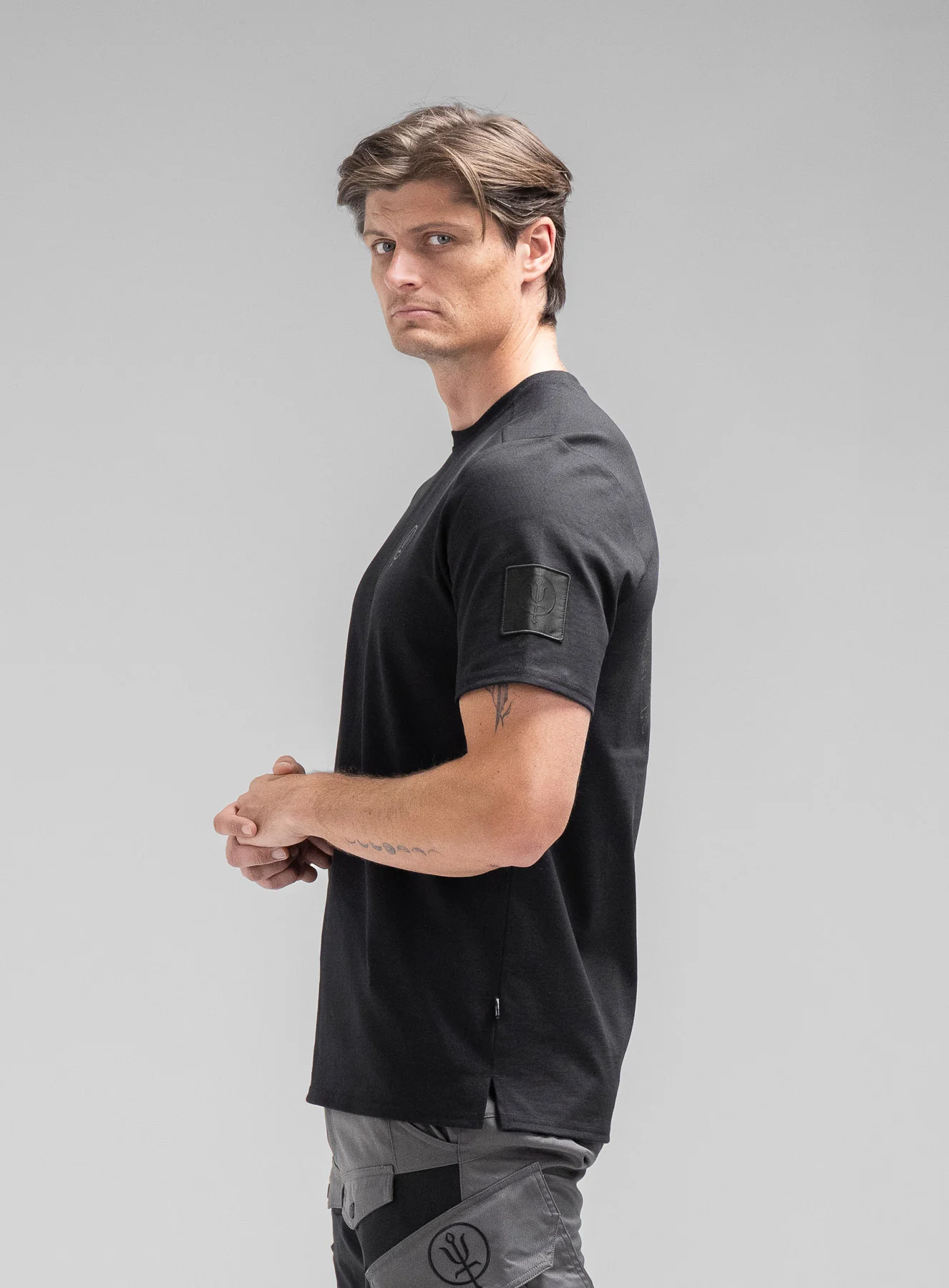 INSIGNIA T-SHIRT - ENDEAVOUR - Image 3