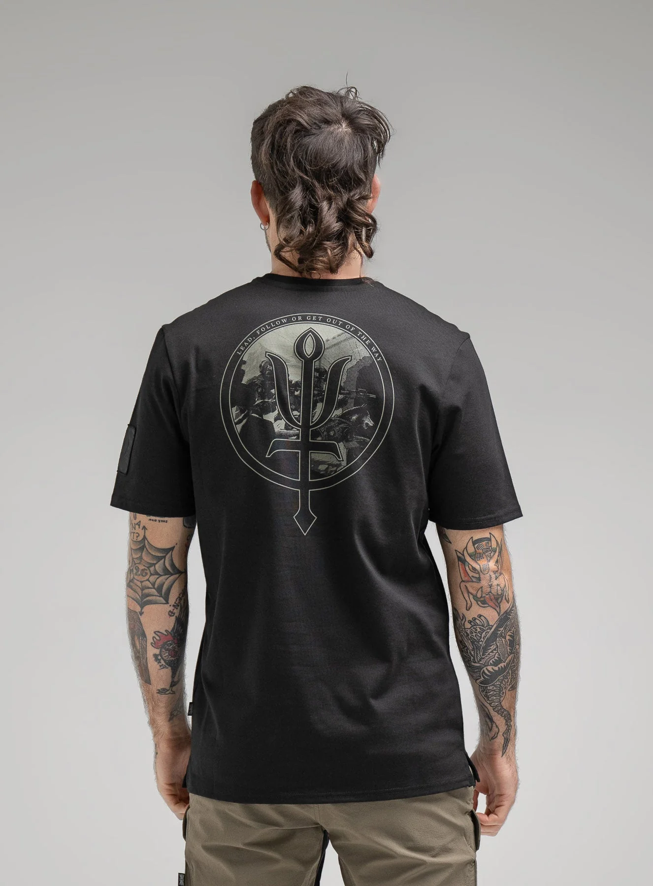 INSIGNIA T-SHIRT - GOOD BREACH