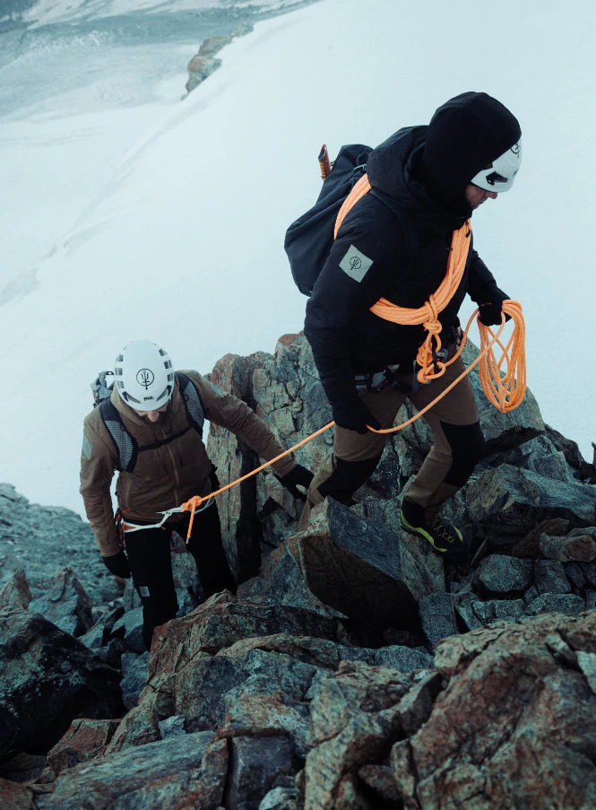 MOUNTAIN PRO INSULATED JACKET - Image 6