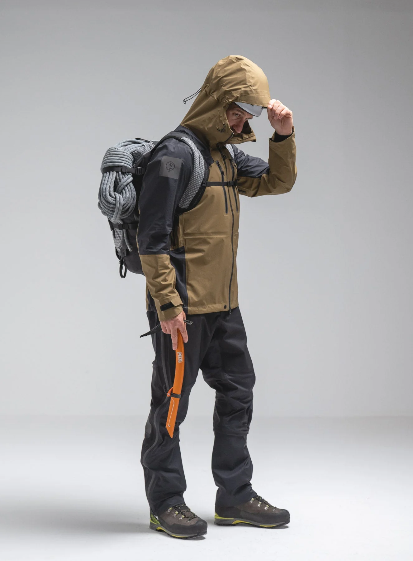 MOUNTAIN PRO WATERPROOF JACKET - Image 7