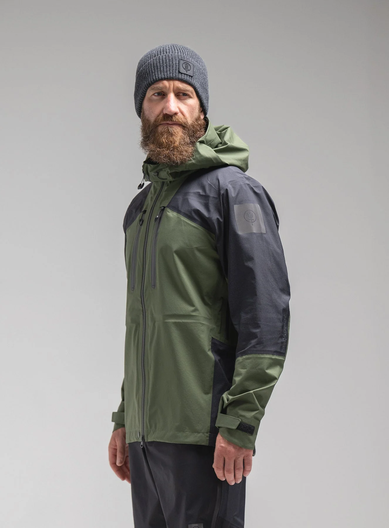 MOUNTAIN PRO WATERPROOF JACKET - Image 3