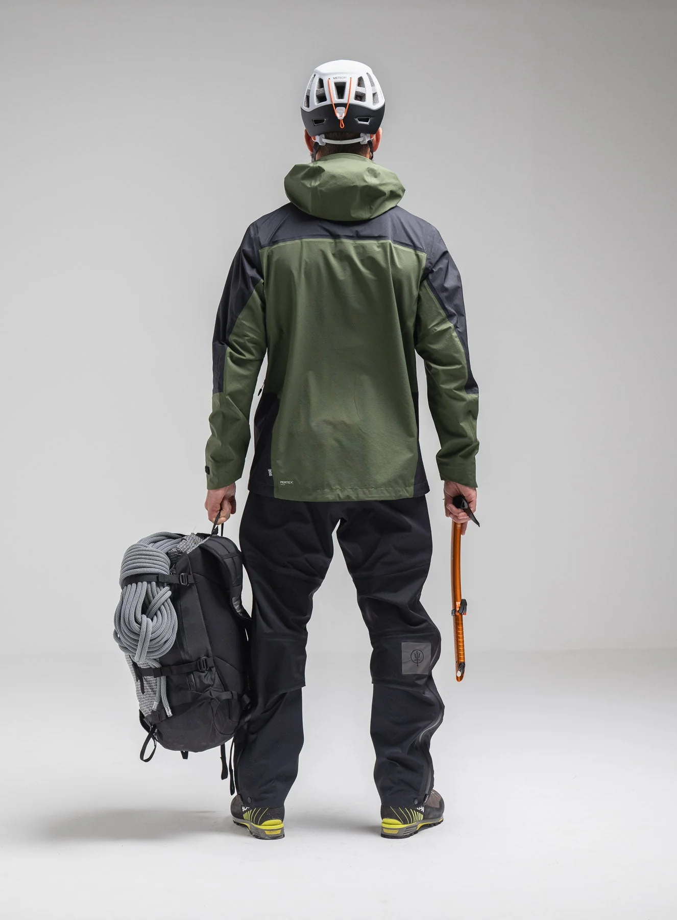 MOUNTAIN PRO WATERPROOF JACKET - Image 9