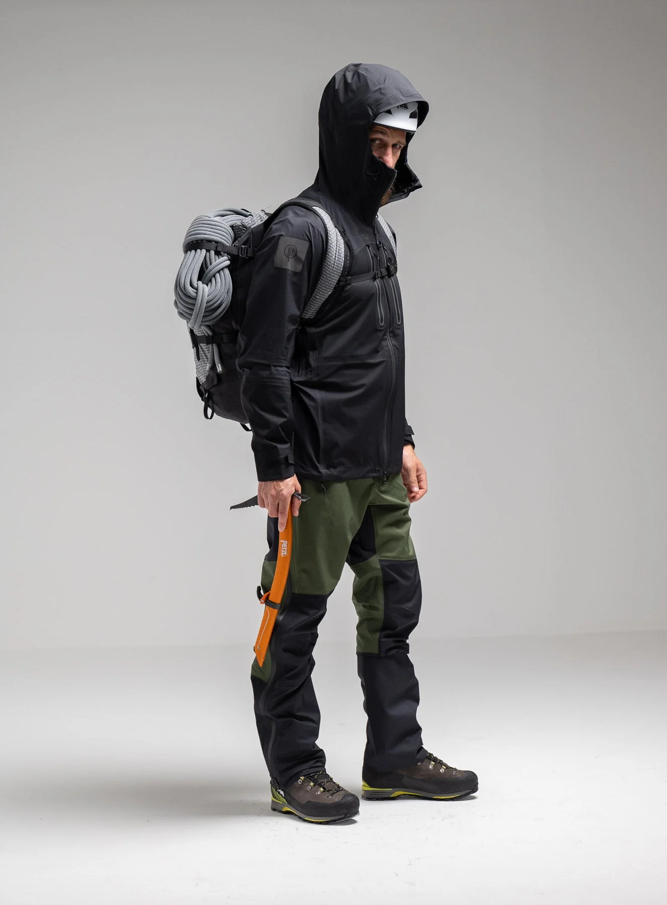 MOUNTAIN PRO WATERPROOF JACKET - Image 6