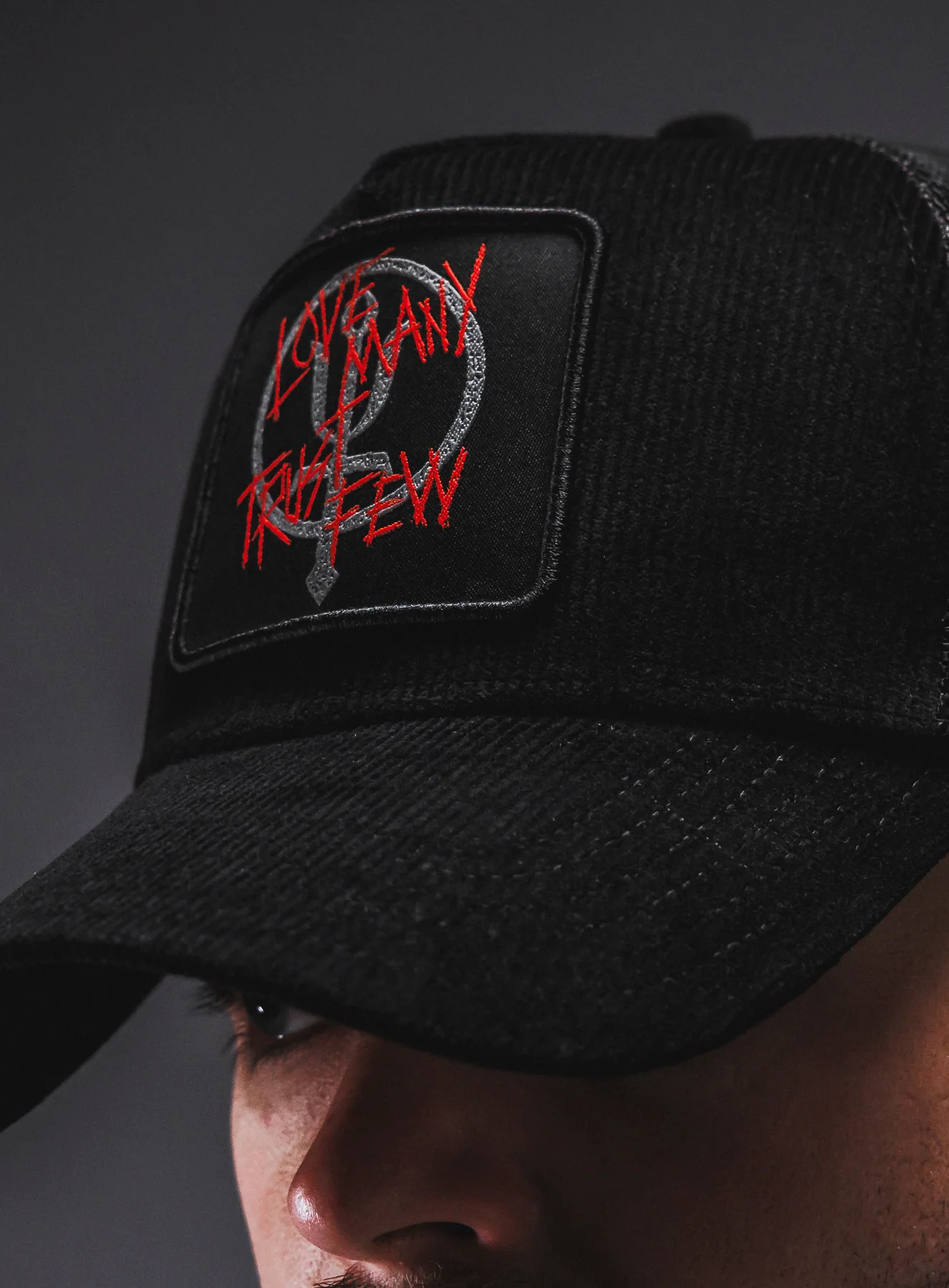 NEW ERA 9FORTY CORD TRUCKER LOVE MANY TRUST FEW - Image 6