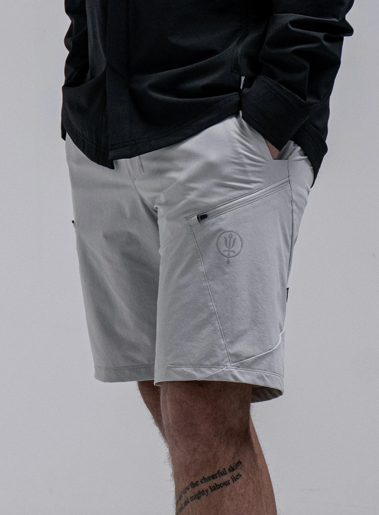 ORYON SHORTS - Image 5