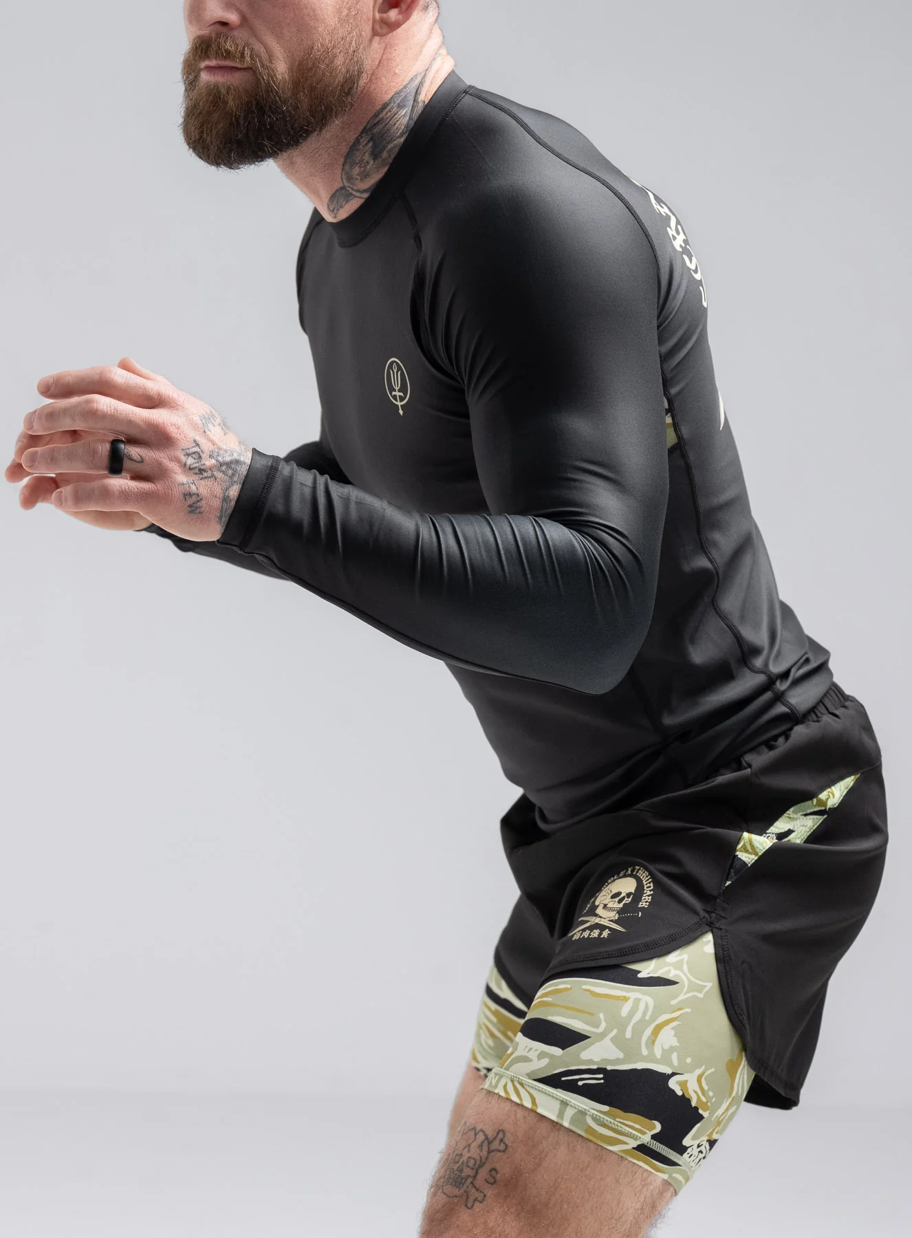 THRUDARK X SCRAMBLE LONG SLEEVE RASH GUARD - Image 5