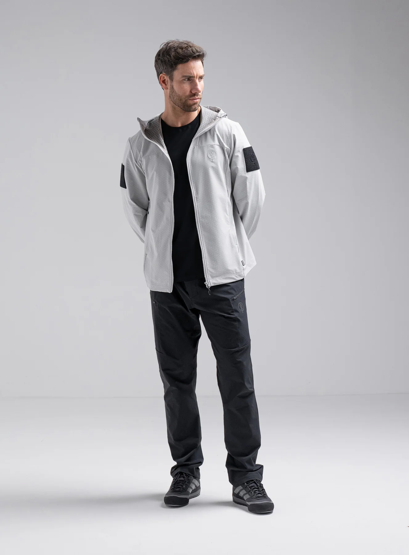 VELES JACKET - Image 5
