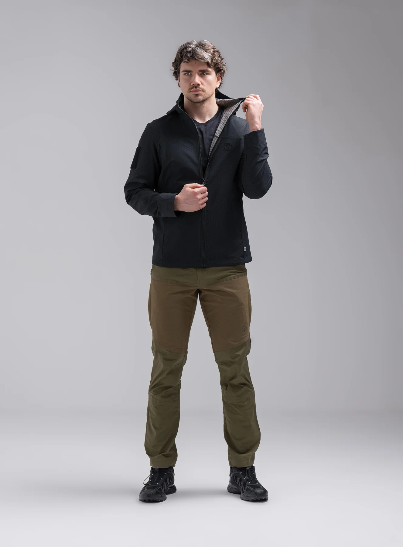 VELES JACKET - Image 9