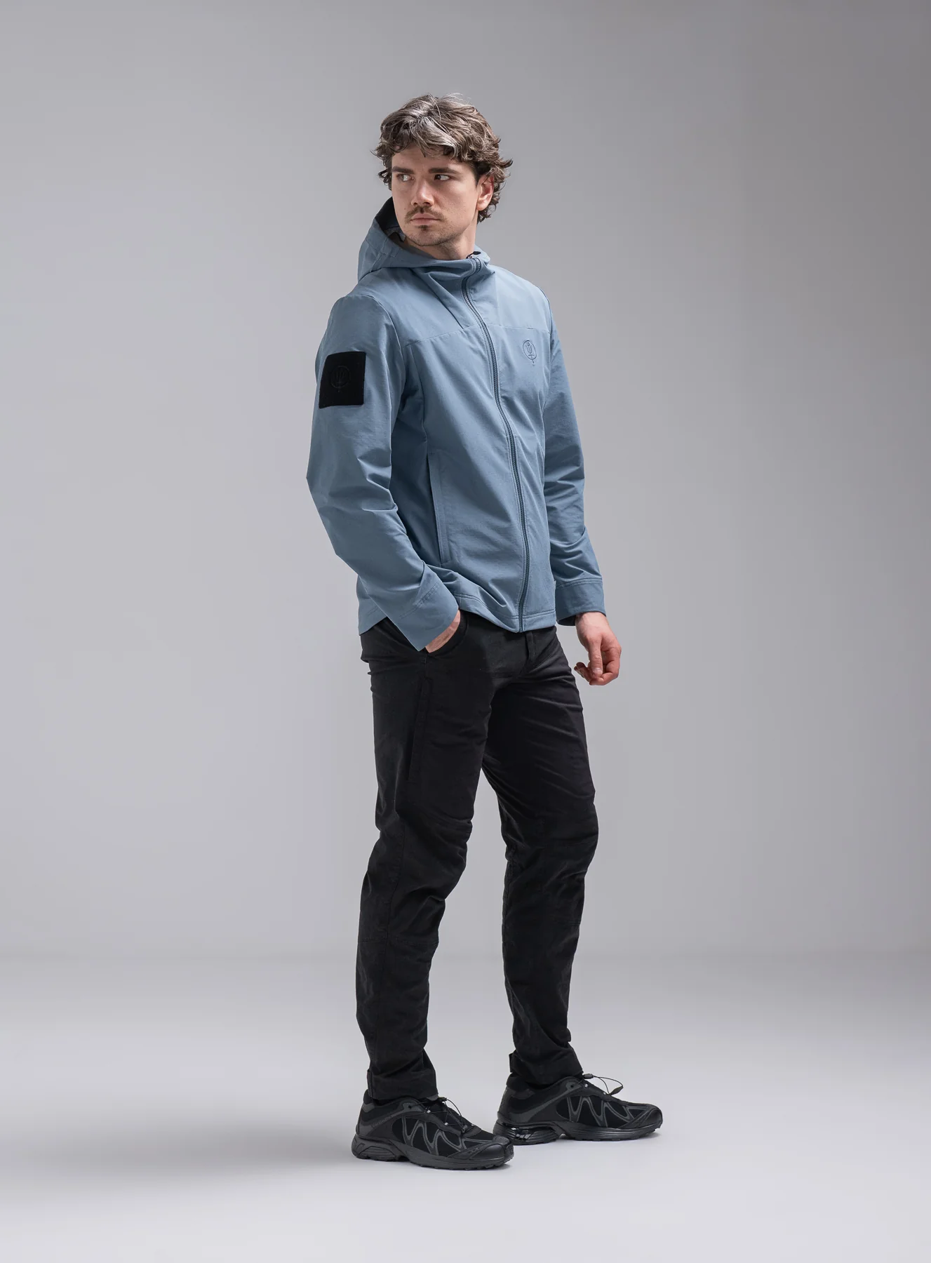 VELES JACKET - Image 4